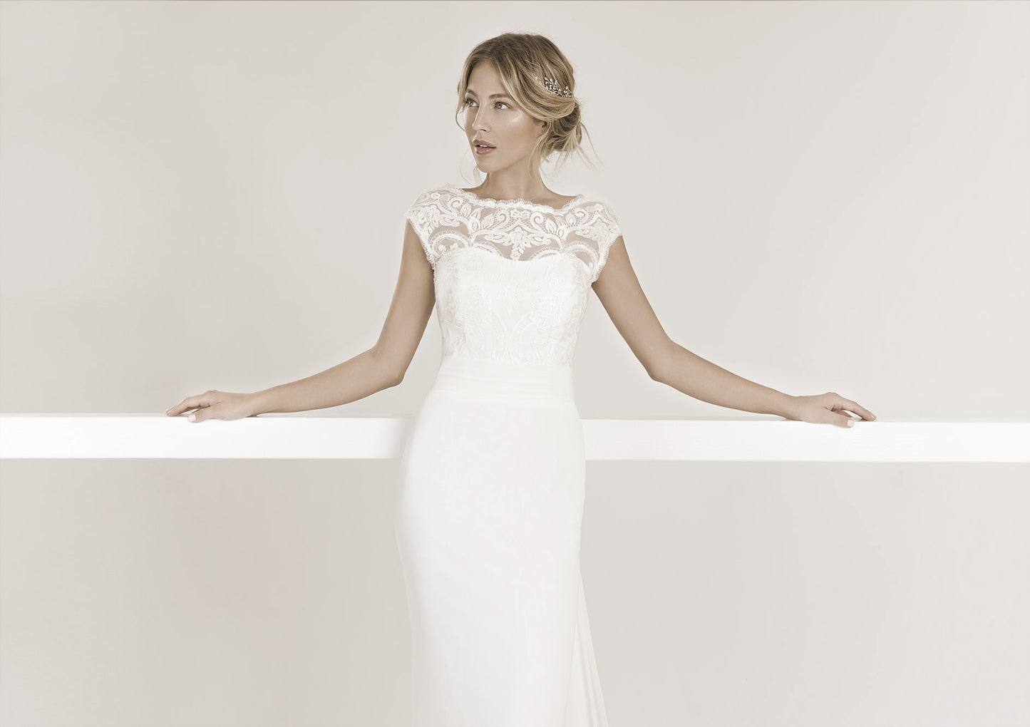 Frida Claire 7029 Isadora – Anmutige Eleganz mit modernem Touch