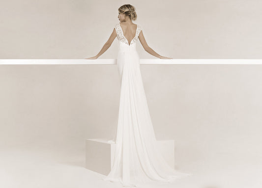 Frida Claire 7029 Isadora – Anmutige Eleganz mit modernem Touch